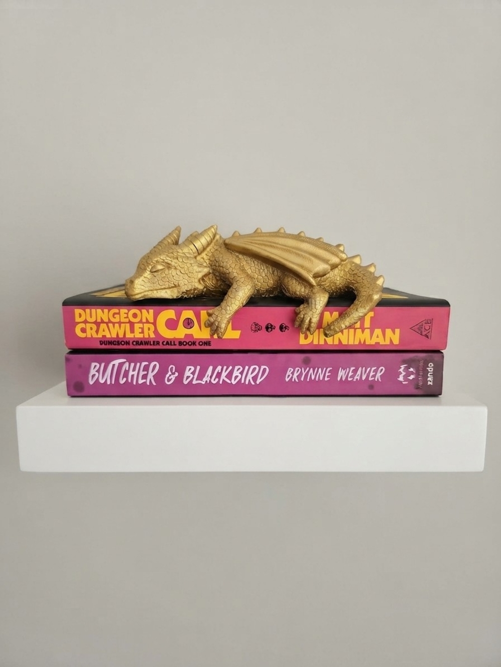NEW Metallic Gold Sleeping Dragon Bookshelf Sitter (0358)